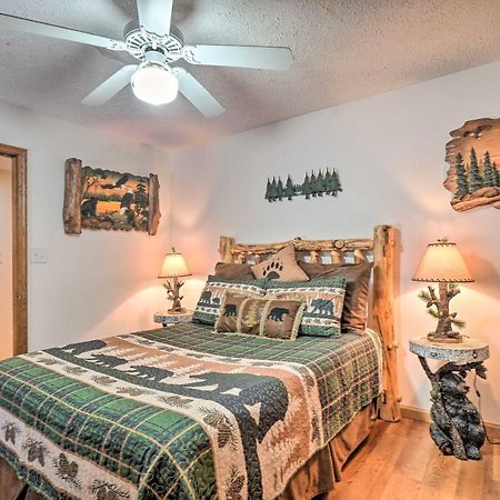Picturesque Pigeon Forge Cabin With Mountain Views Exterior photo